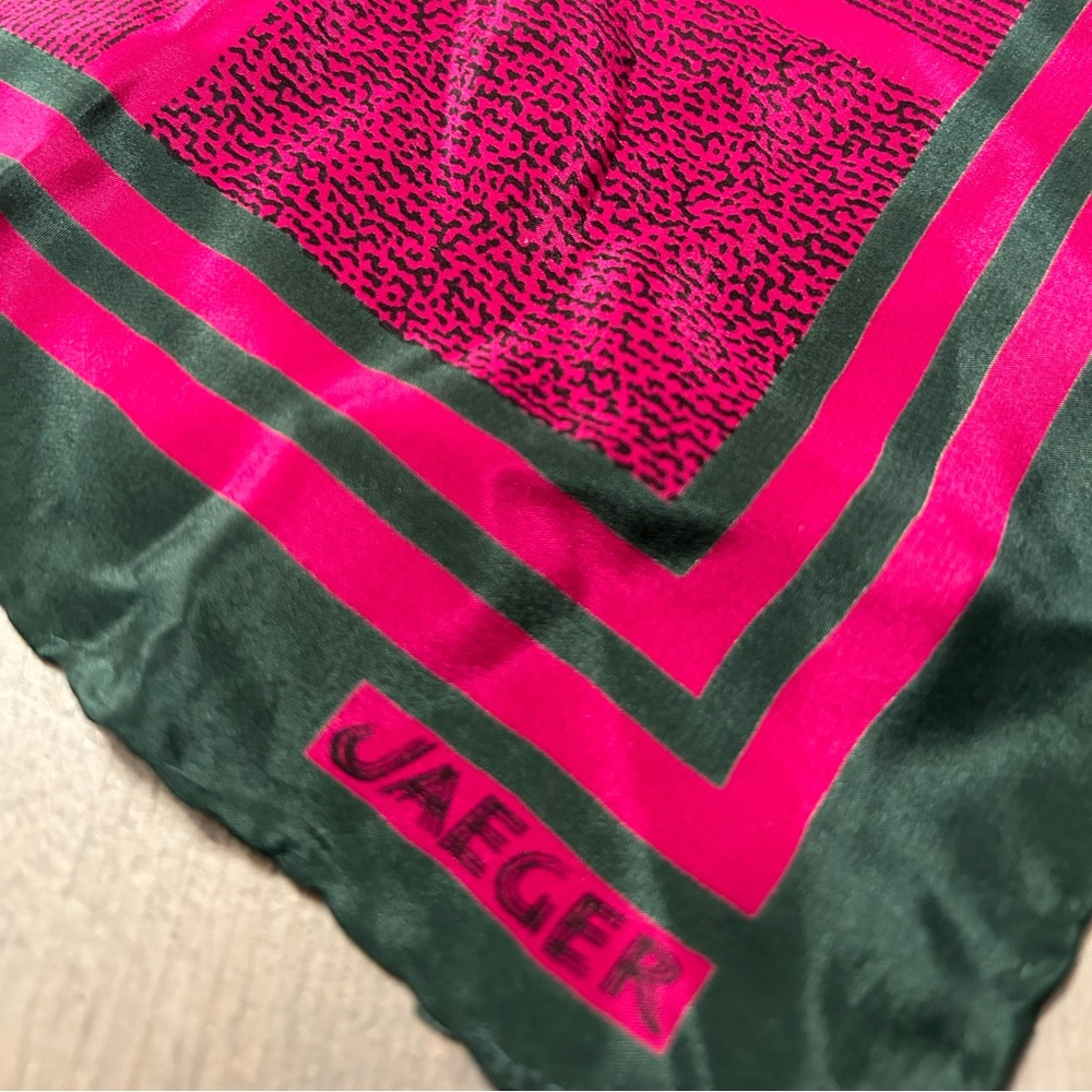 Jaegar scarf🩷